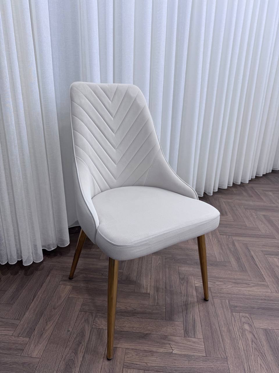 Q&P Furniture Paris dining table set with a sleek wooden table and matching chairs for elegant dining room decor.