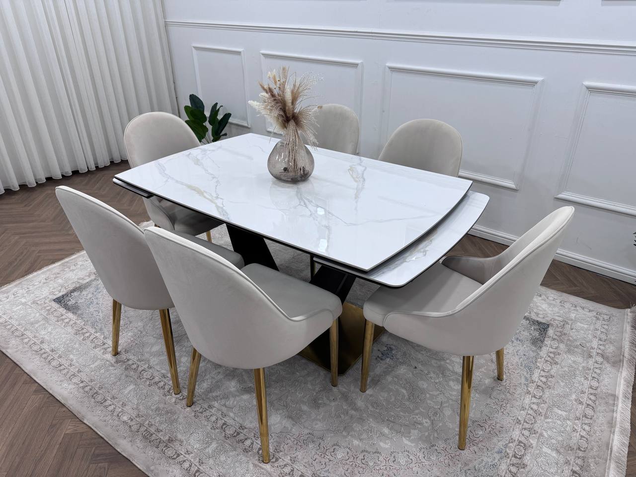 CLARA DINING TABLE SET - GOLD