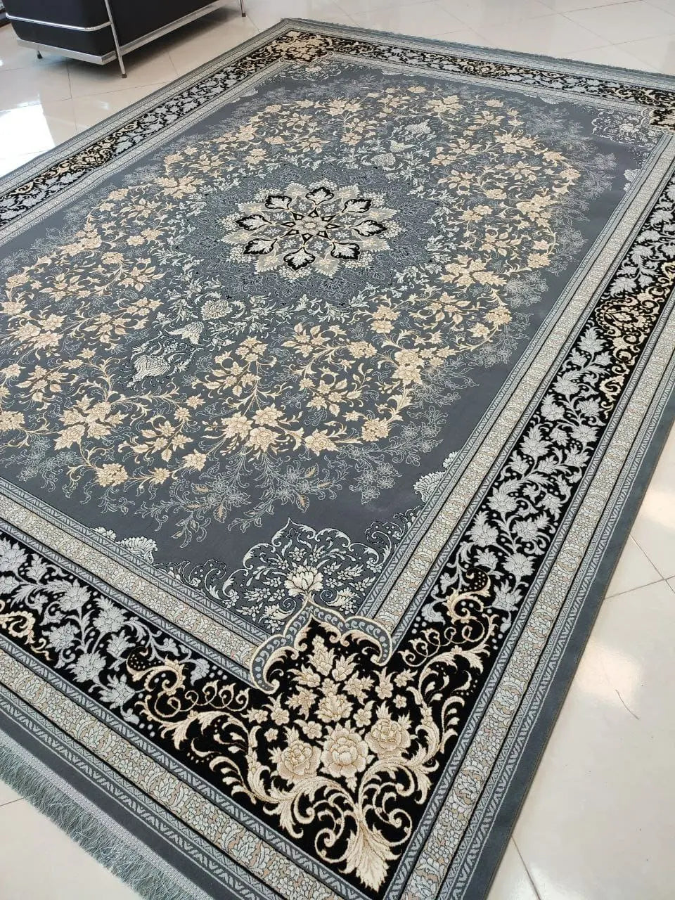 Gold London Luxury Living Collection Q&P Furniture