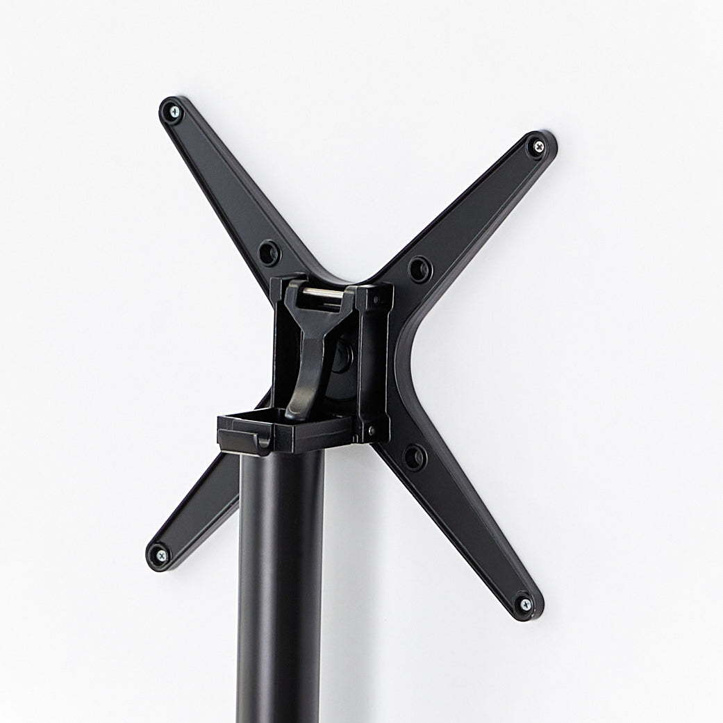 LUXE ROUND DINING TABLE – Matt Black Finish