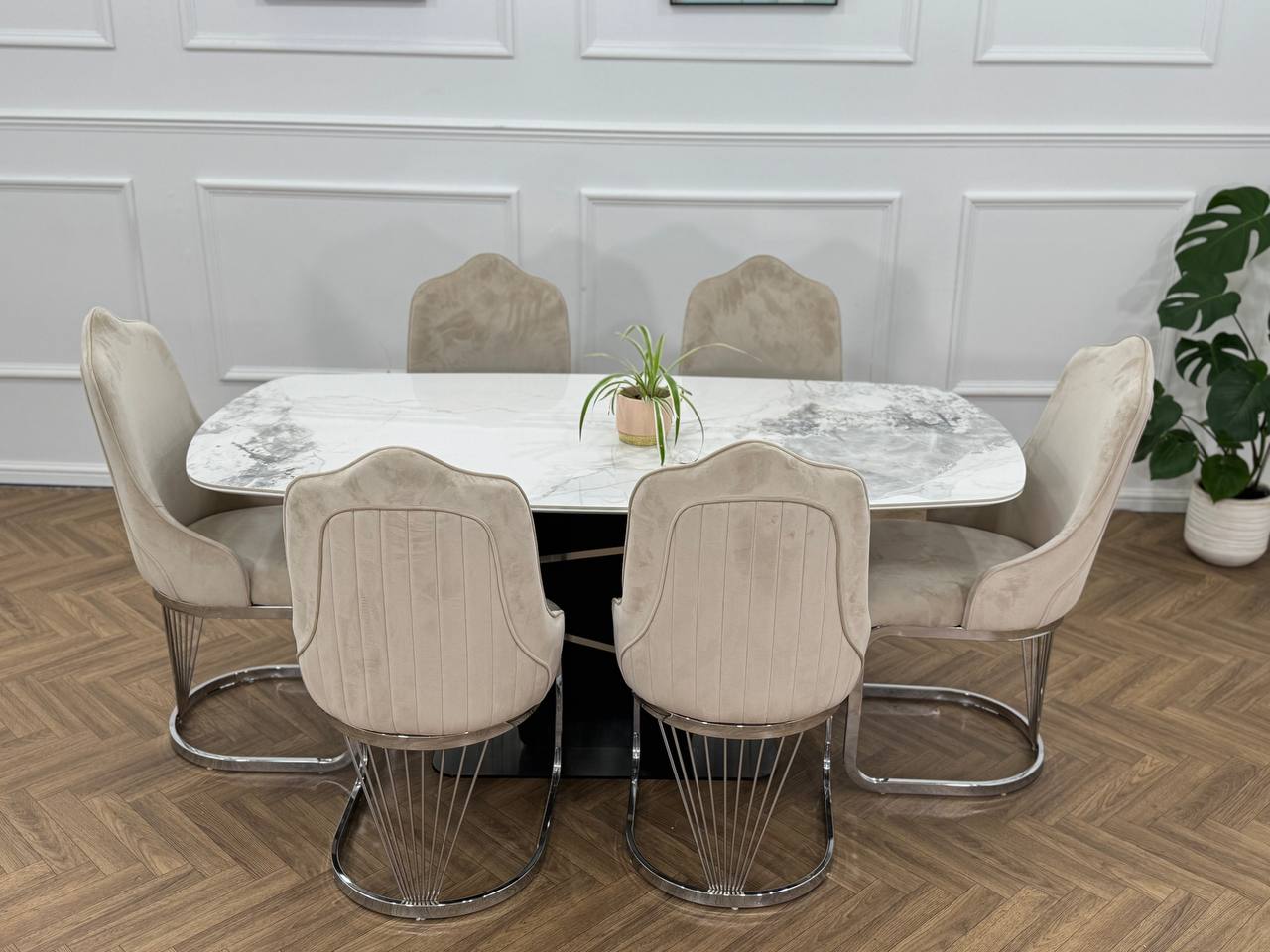 King Marble Dining Table Oval