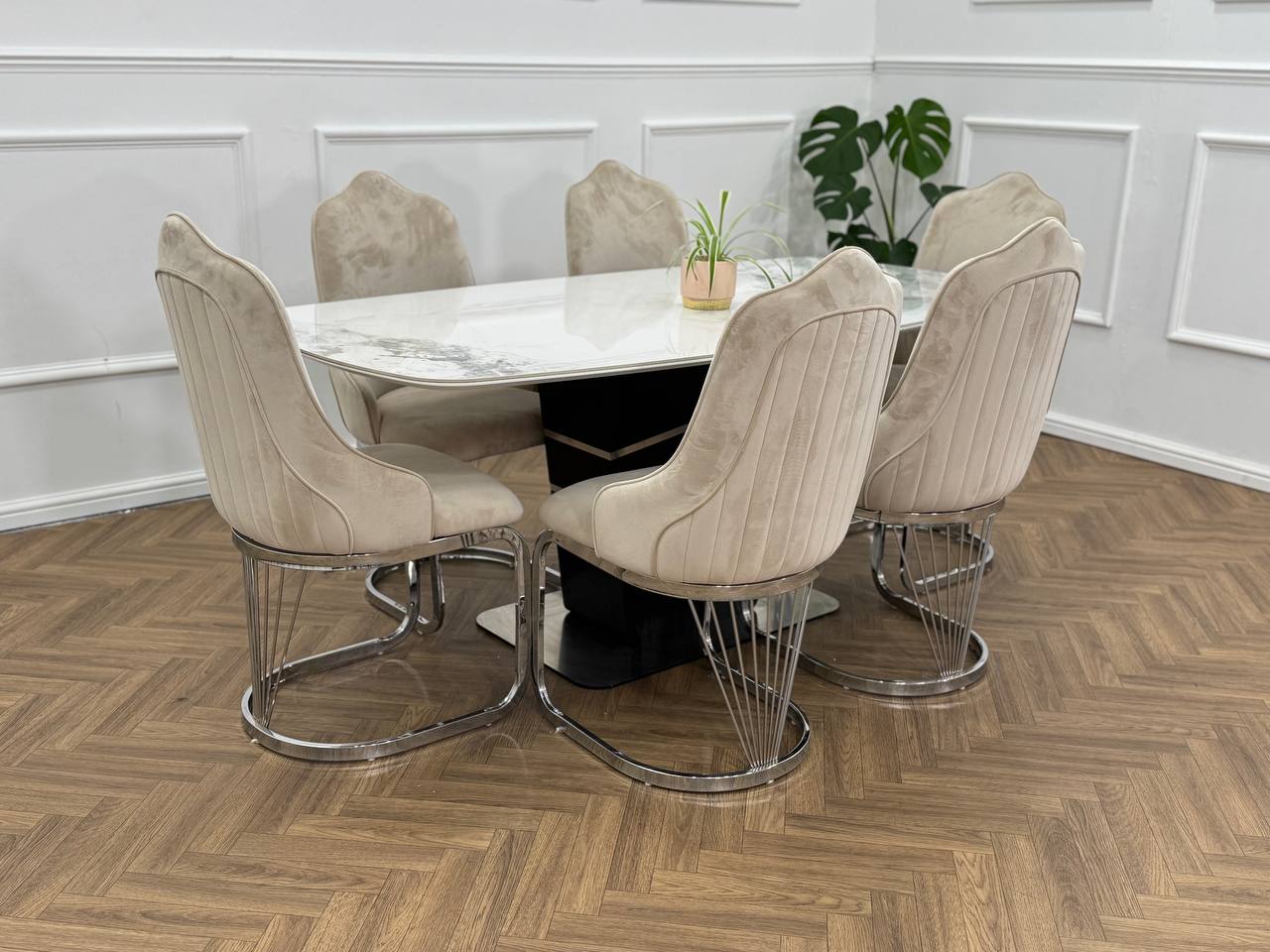 King Marble Dining Table Oval