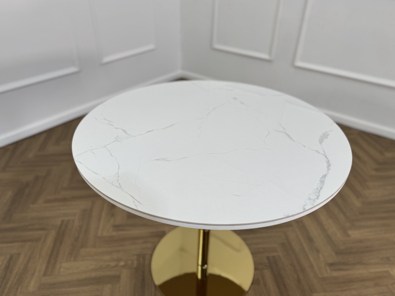 Luxe Round Dining Table Gold
