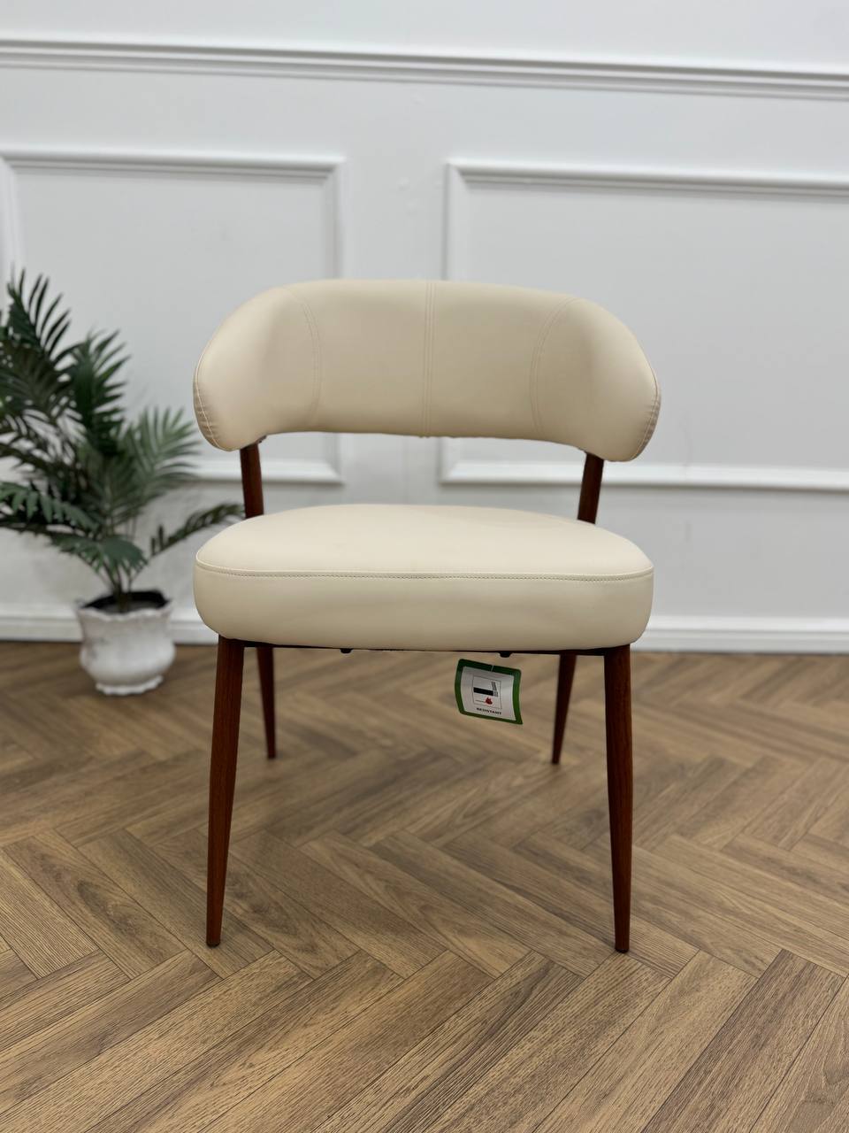 MILA DININD CHAIR-BEIGE