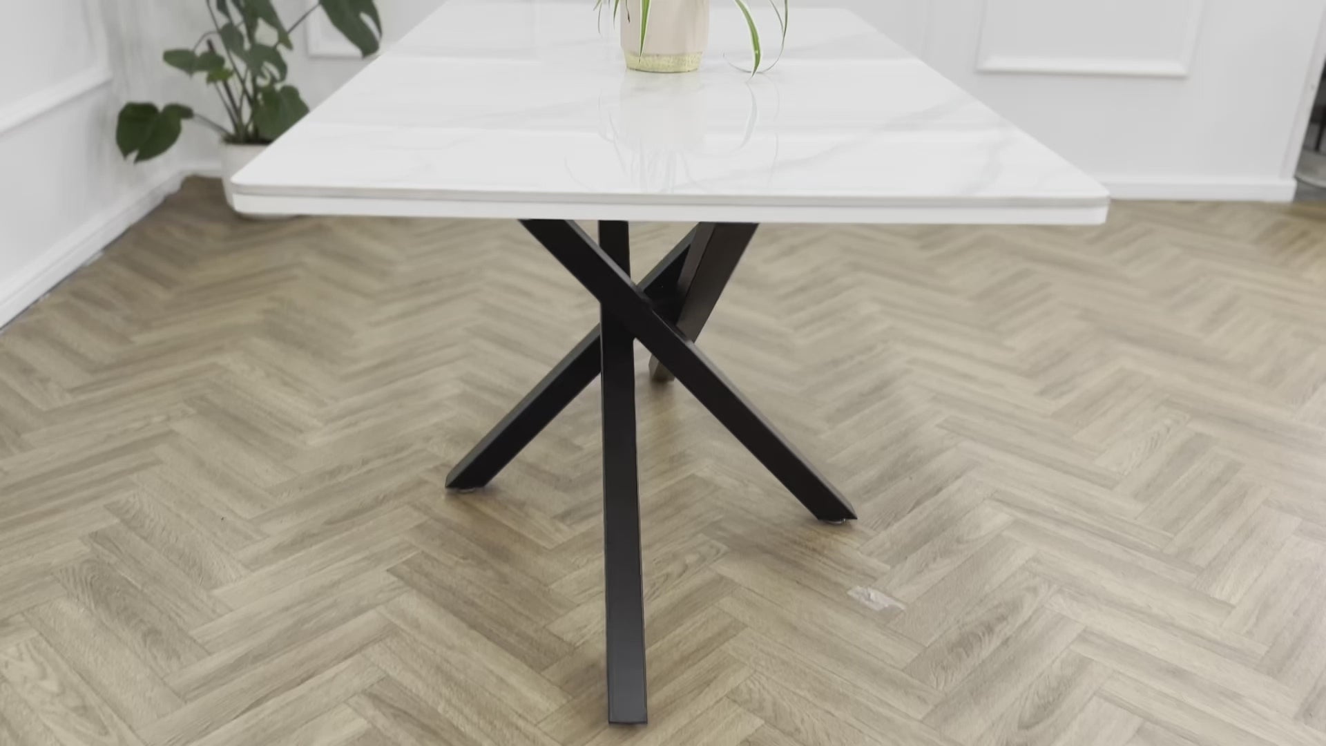 Prince Dining Table