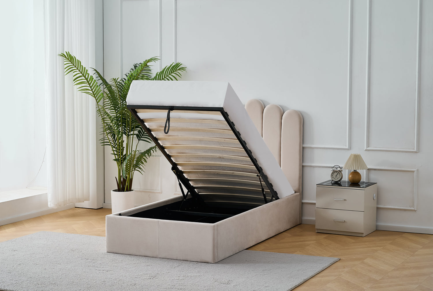 Q&P Furniture Crown Bed with Storage,
Crown bed with storage solutions,
Luxury bed with built-in storage,
Space-saving storage bed,
Elegant storage bed for modern bedrooms