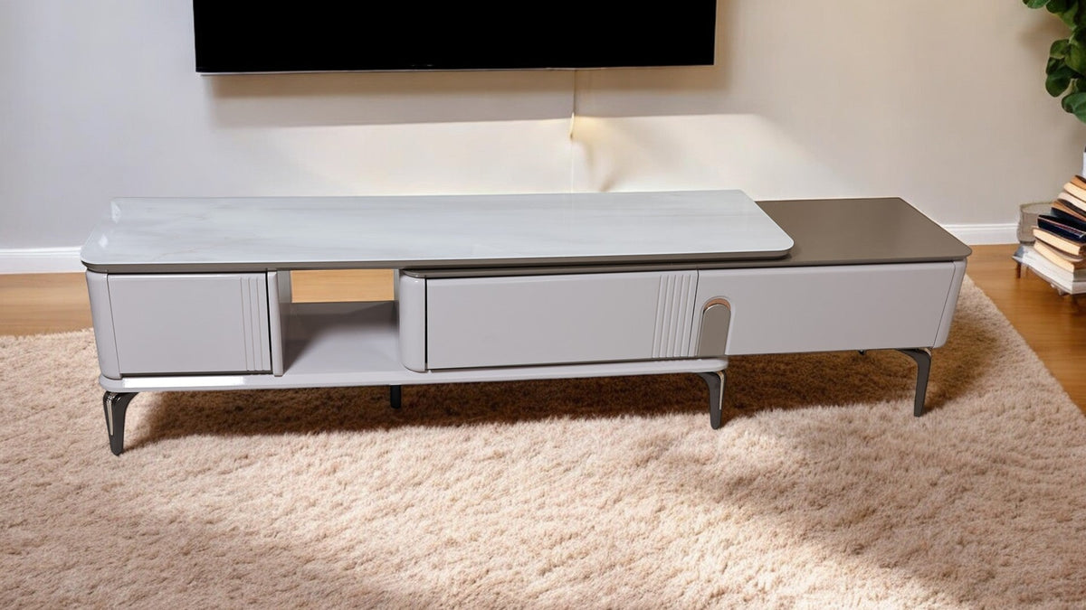 Gold London Luxury Living Collection Q&P Furniture