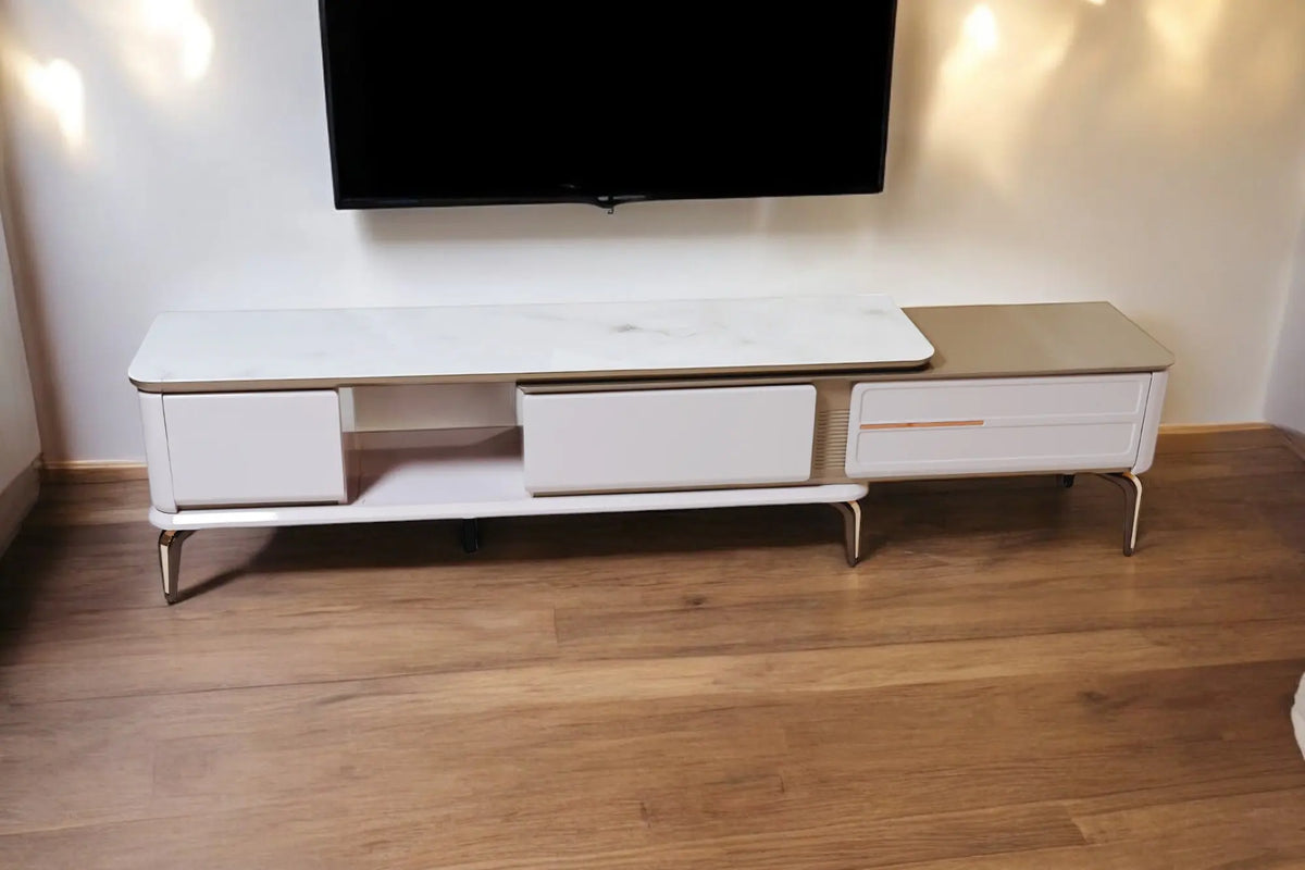 Gold London Luxury Living Collection Q&P Furniture