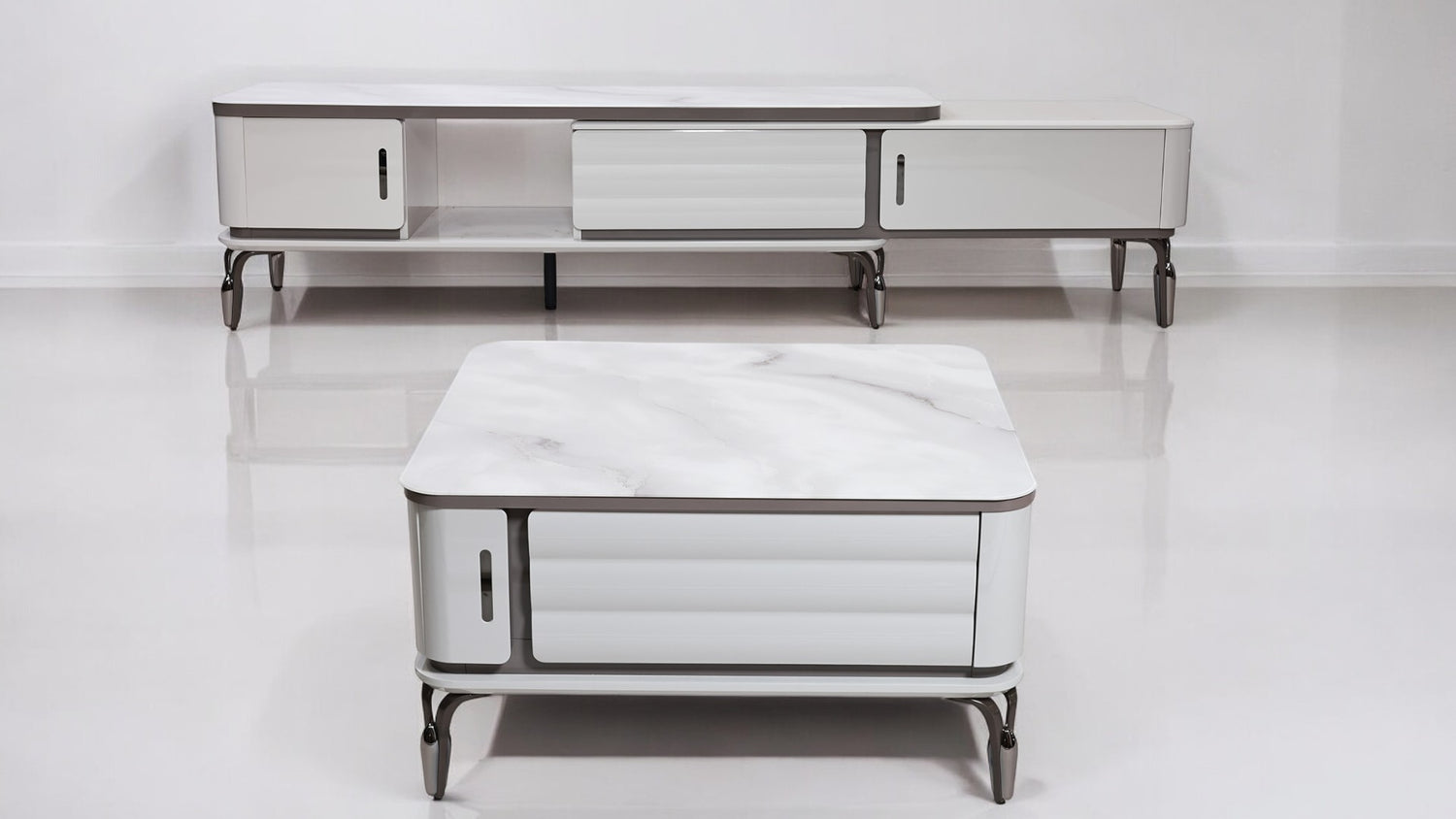 Tv stand - 3115  Extendable