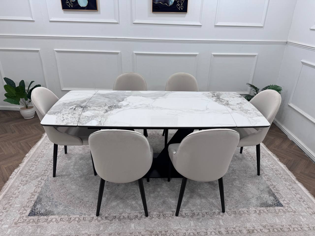 LUMIA EXTEND DINING SET WITH CLARA CHAIRS – BLACK LEGS