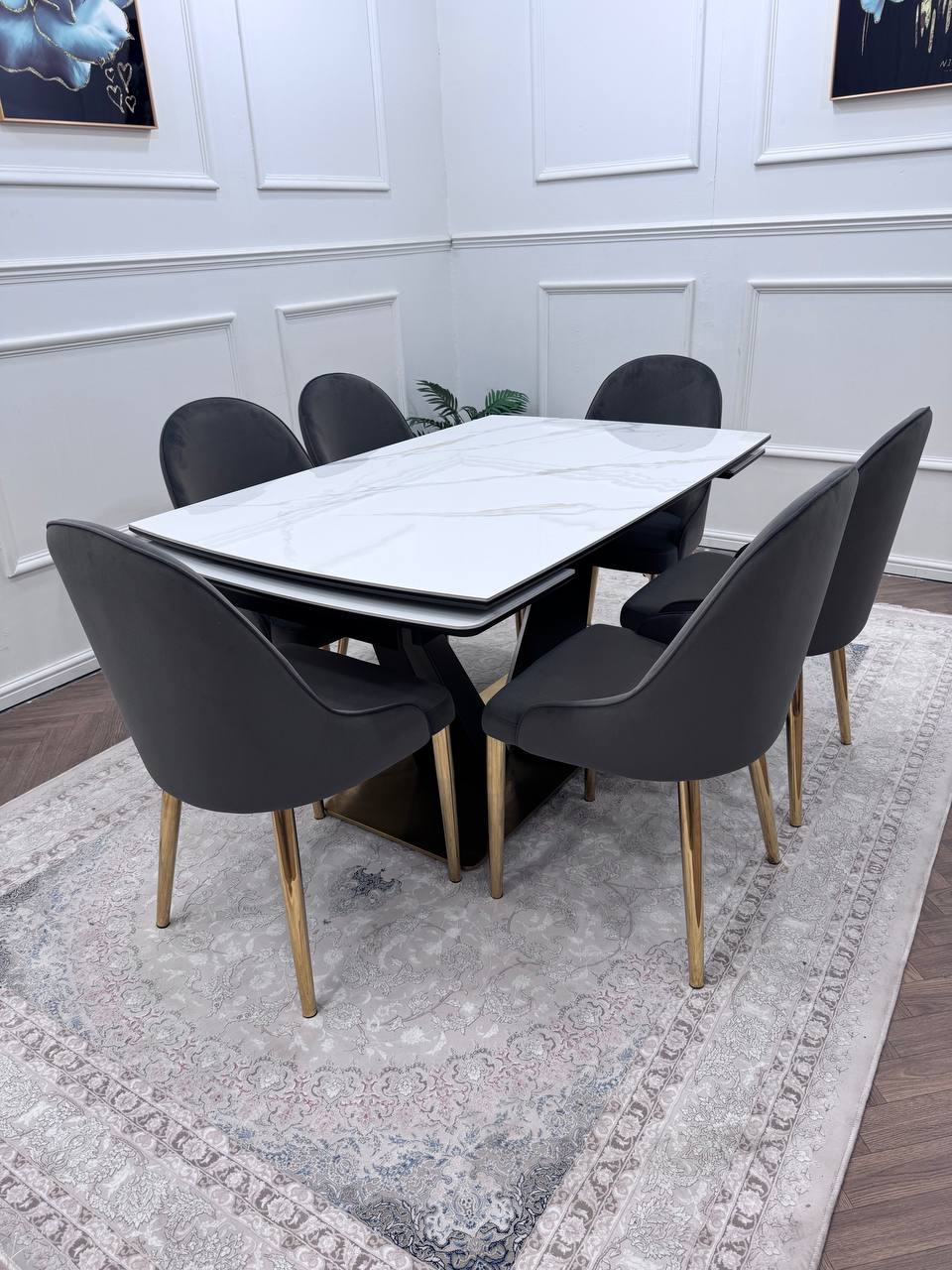 CLARA DINING TABLE SET - GOLD
