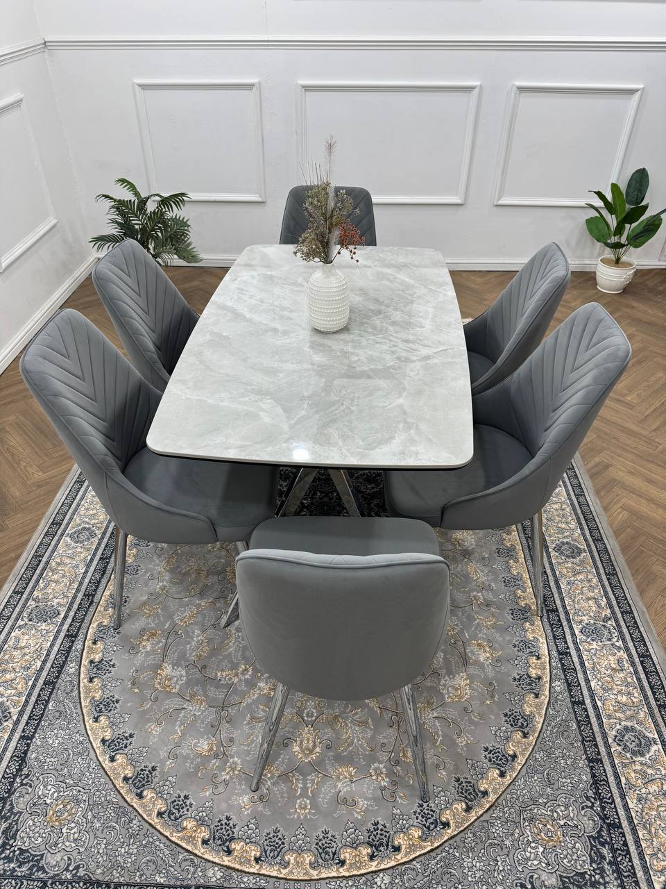 Savello Luxury Grey Marble-Effect Dining Set – 4 or 6 Beige or Grey Chairs