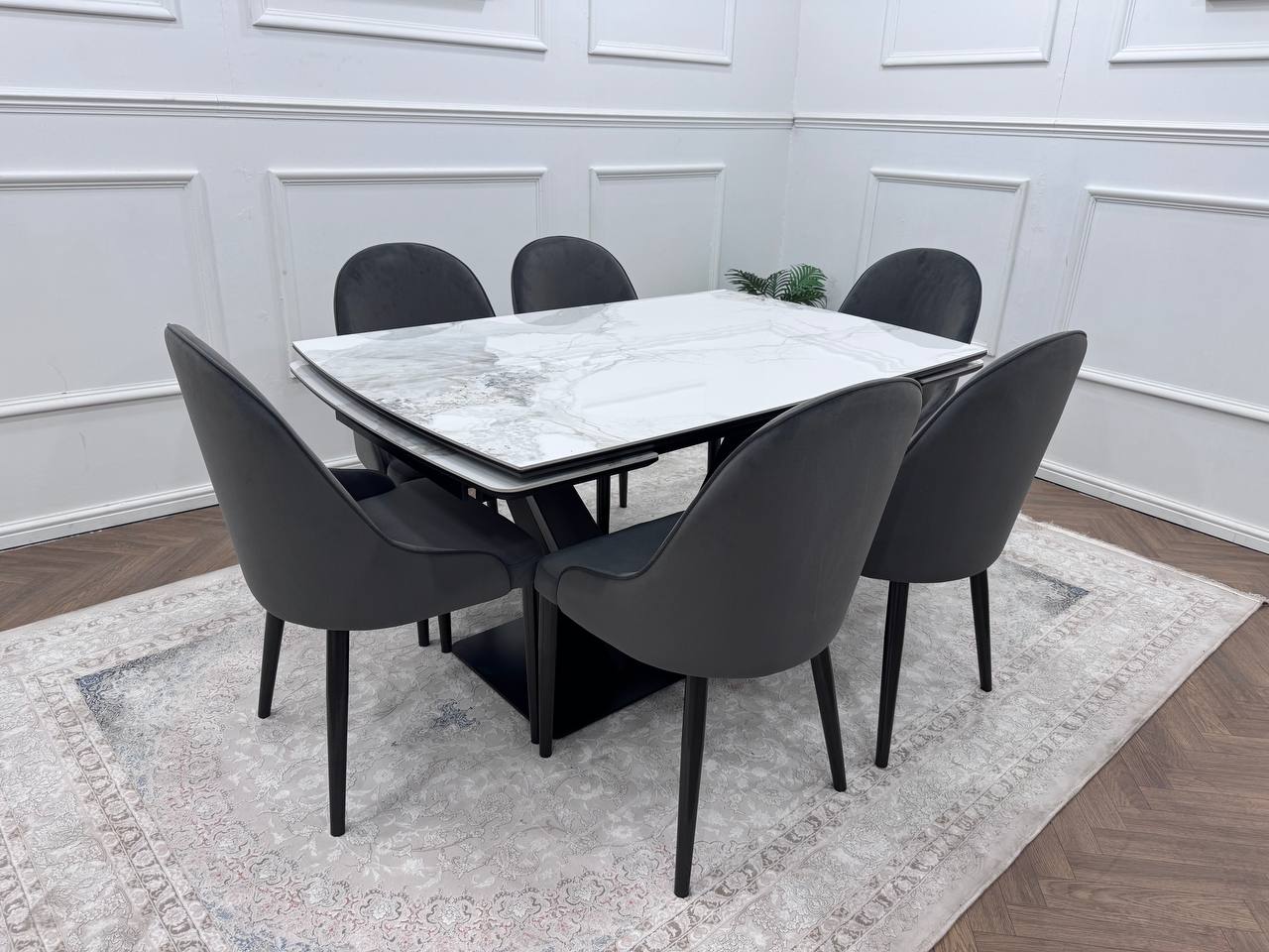 LUMIA EXTEND DINING SET WITH CLARA CHAIRS – BLACK LEGS