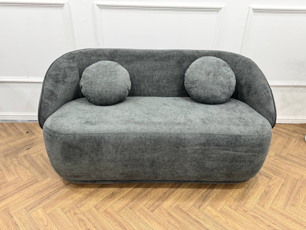 Luna Curved Sofa