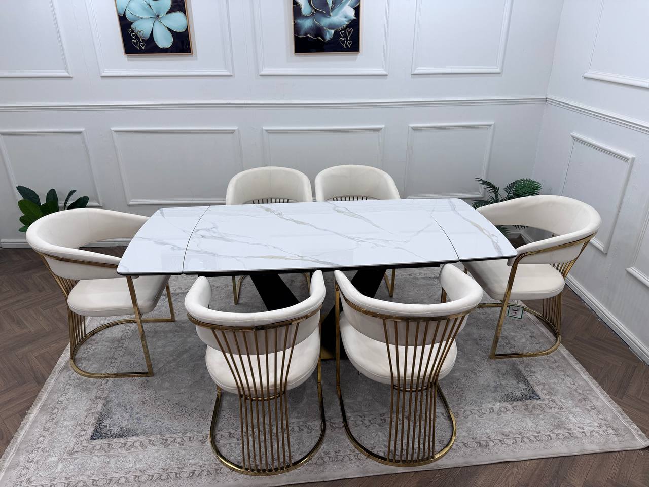QUEEN DINING SET