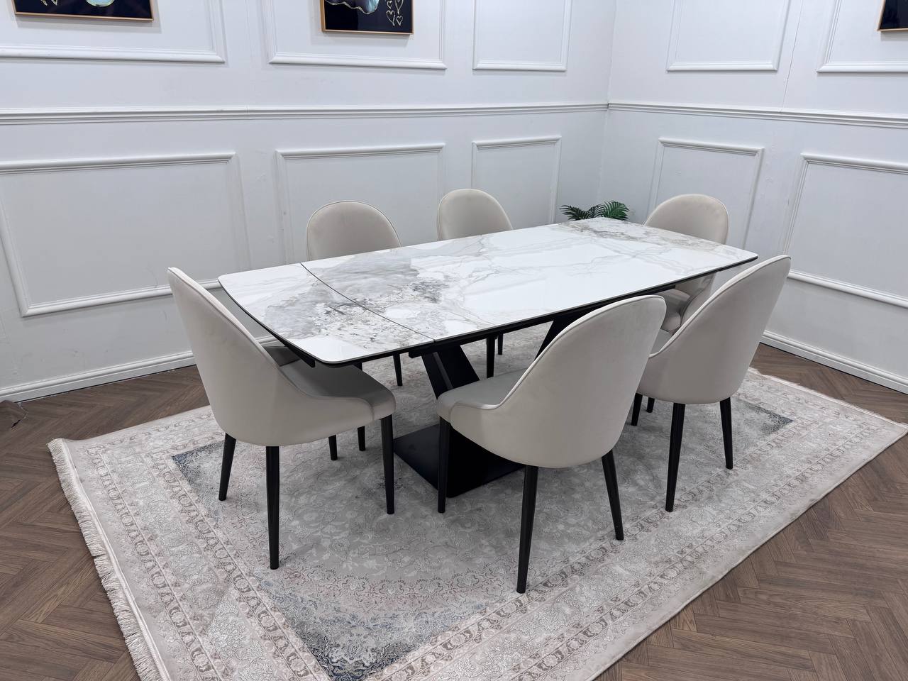 LUMIA EXTEND DINING SET WITH CLARA CHAIRS – BLACK LEGS