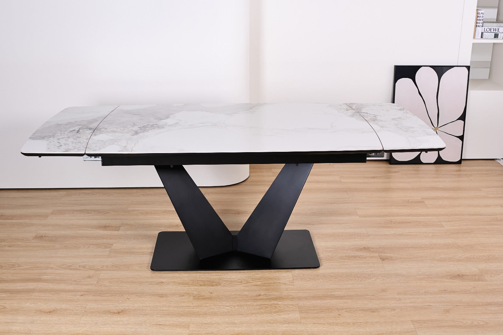 LUMIA EXTEND DINING SET WITH CLARA CHAIRS – BLACK LEGS