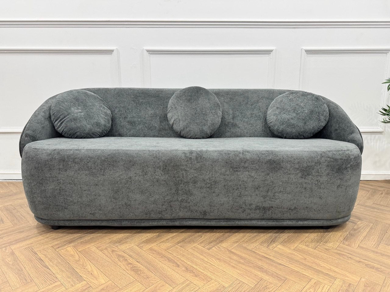 Luna Curved Sofa