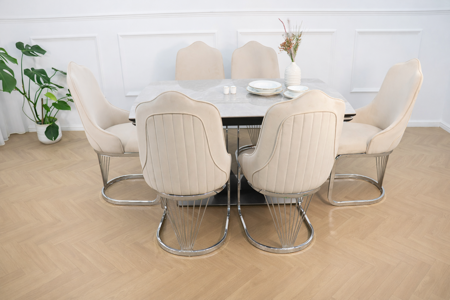 Lumia Extendable Dining Table Set