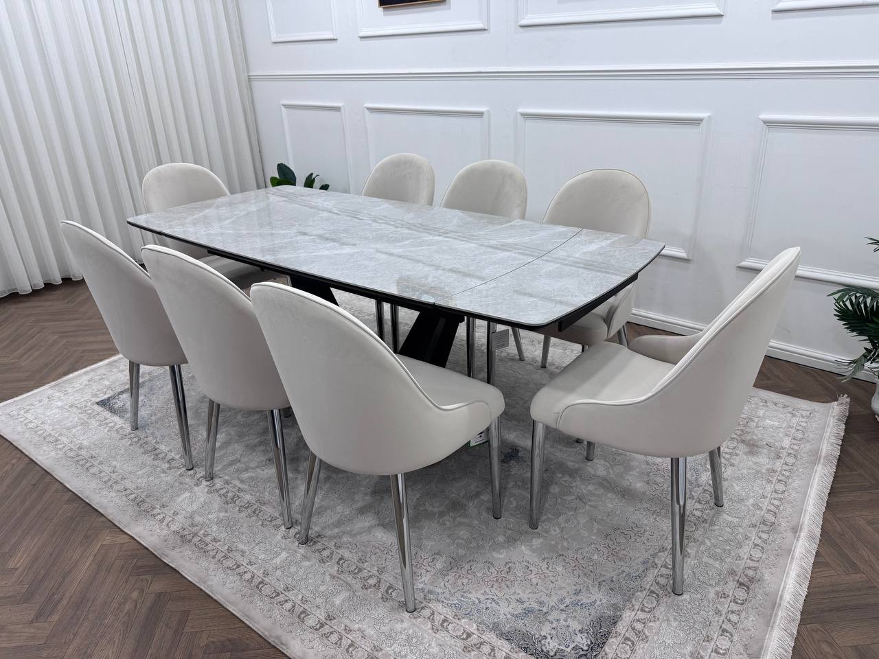 CLARA DINING TABLE SET -SILVER