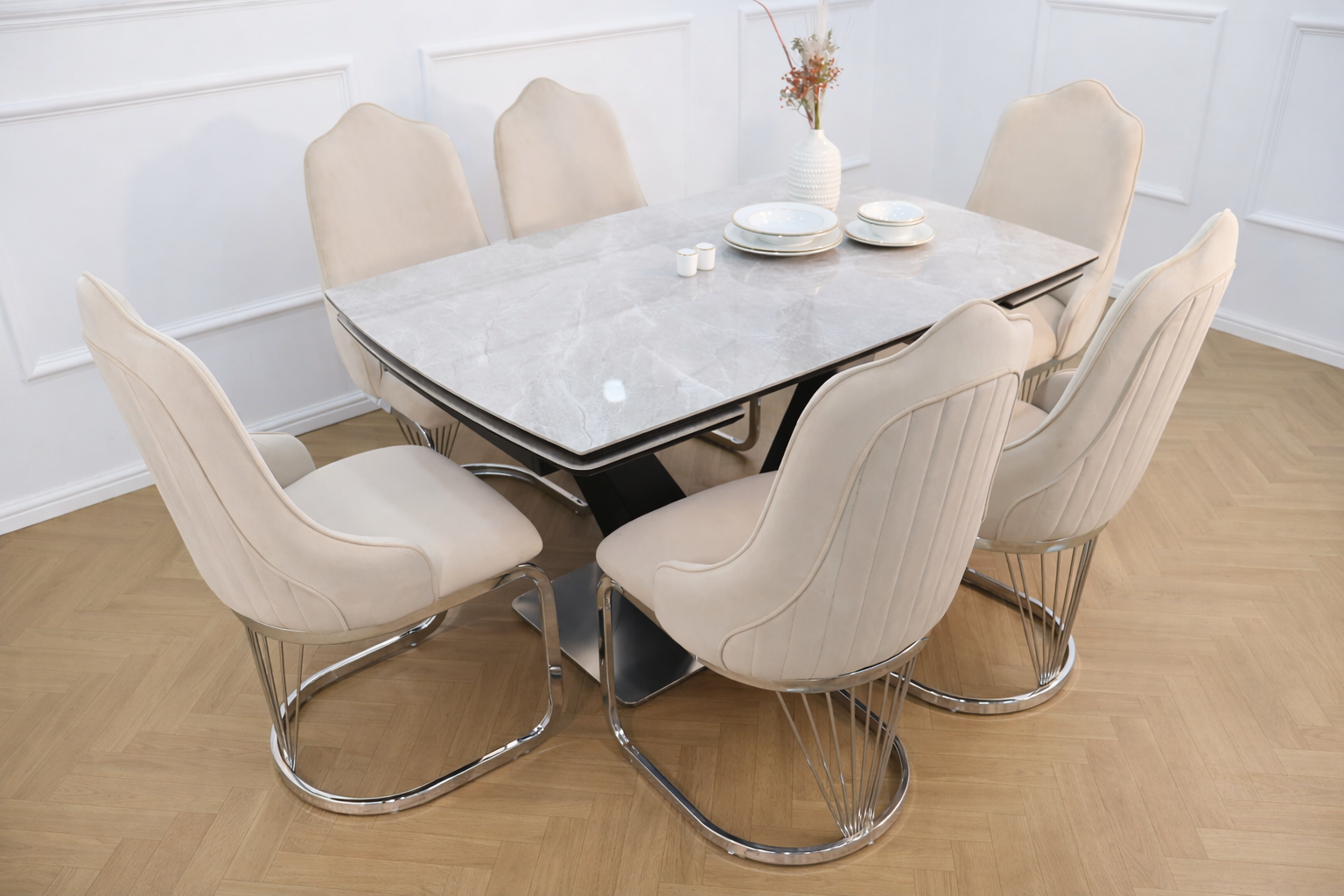 Lumia Extendable Dining Table Set