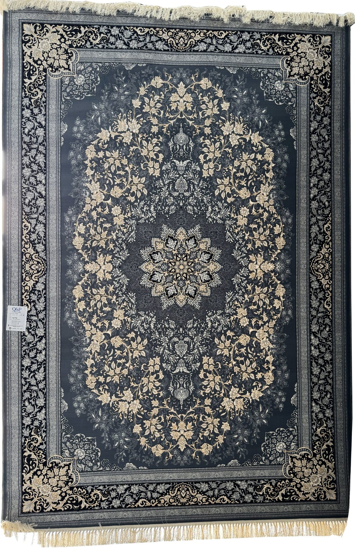 Laleh Persian Rug – Luxury Floral Medallion Design | QRF 109