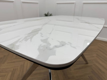 Niva Dining Table