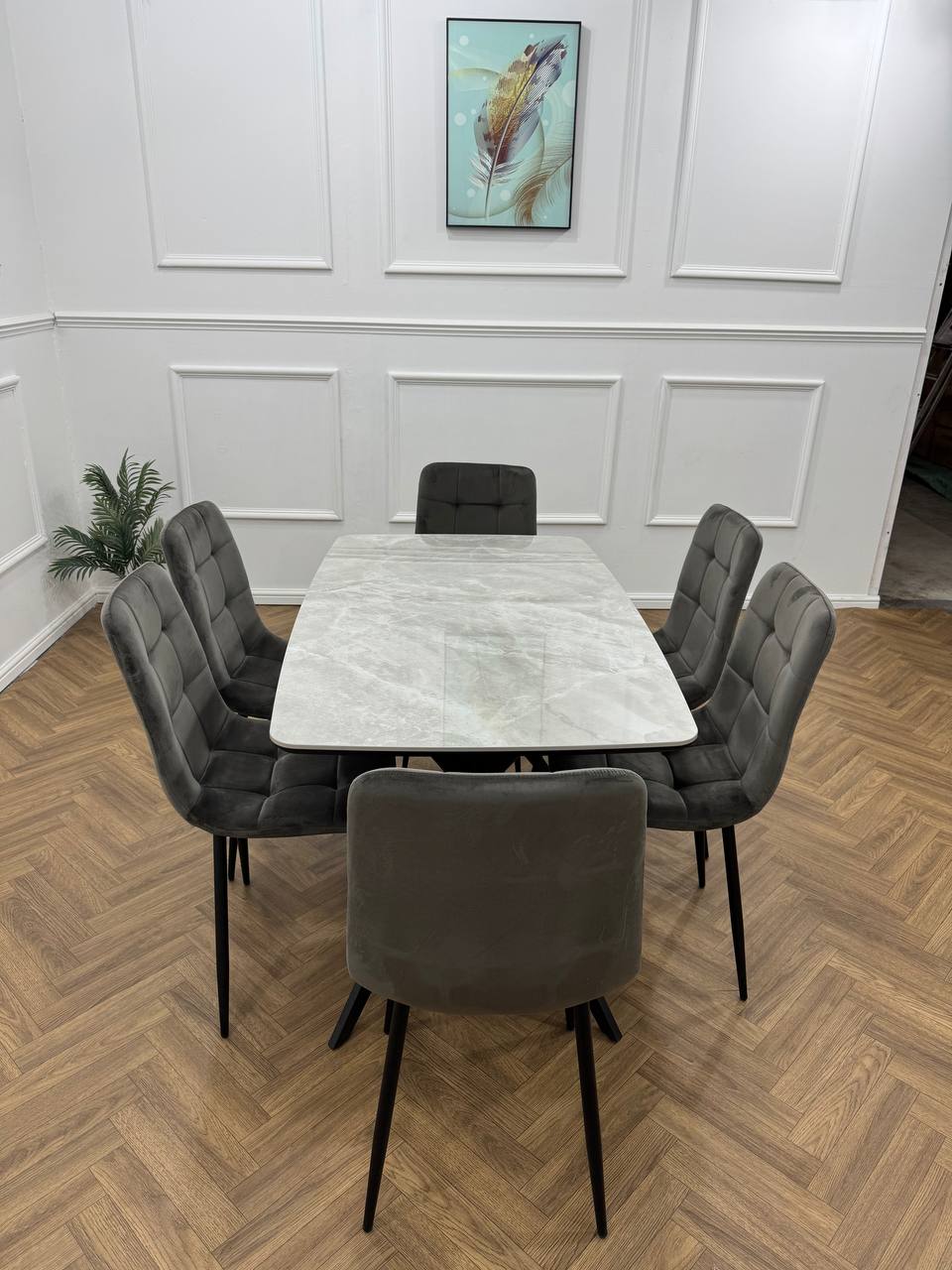 Luna Dining Set