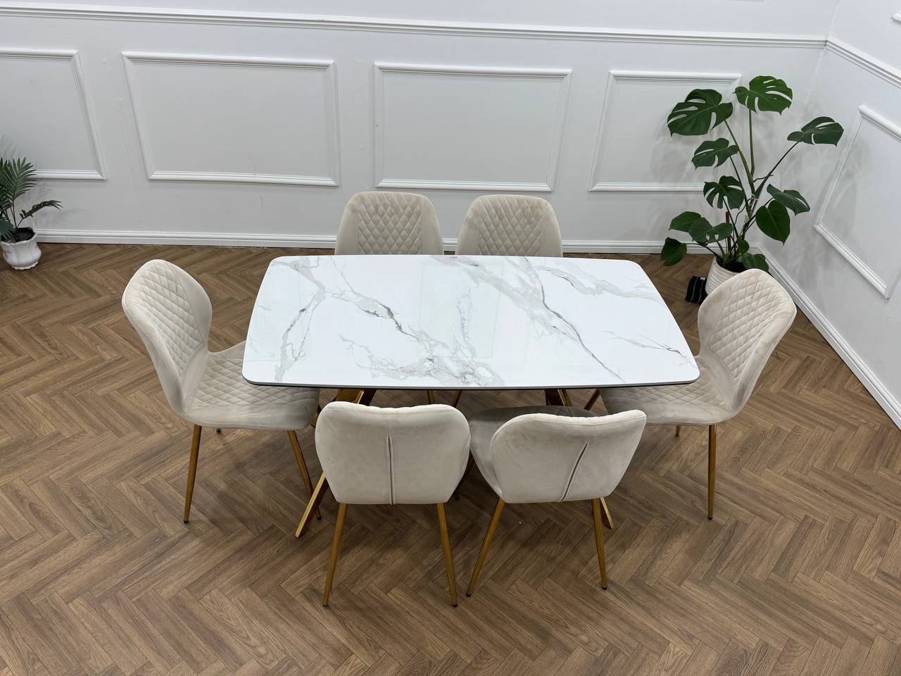 Vero Dining Set