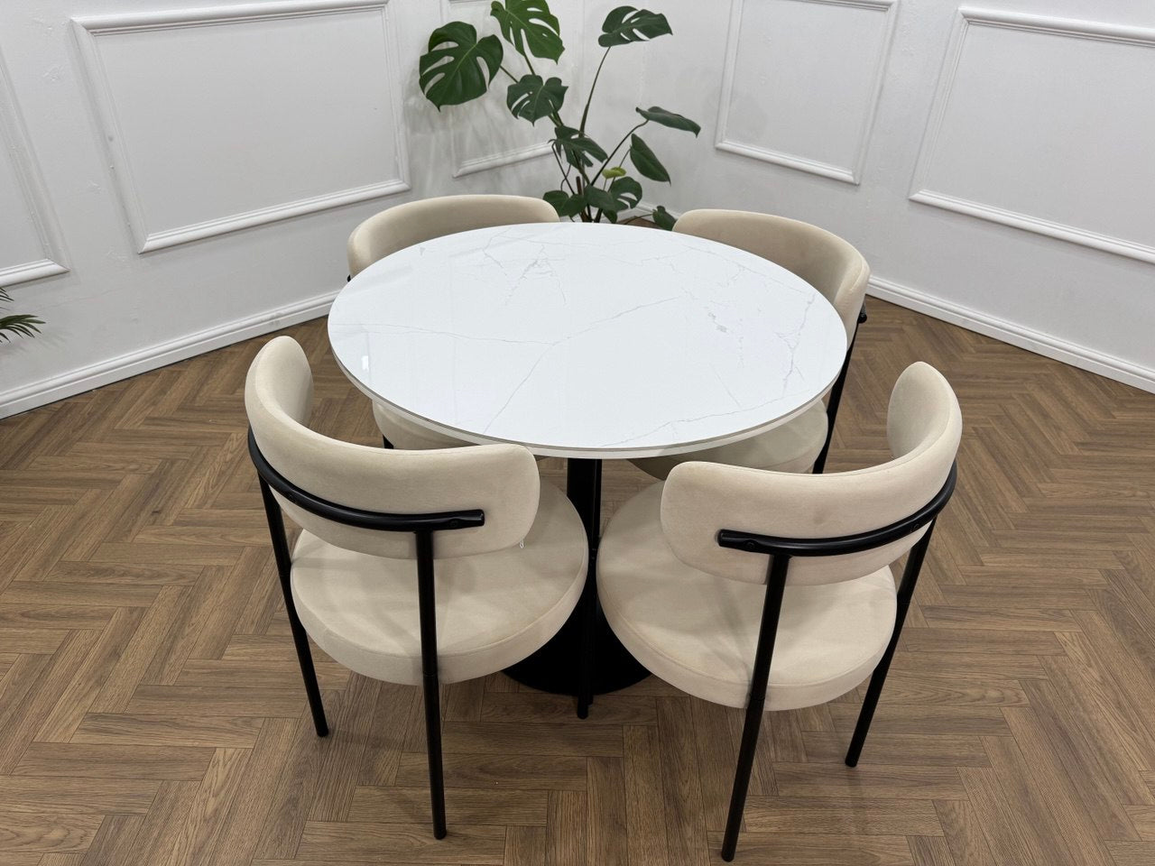 LUXE DINING CHAIR-VELVET-BEIGE-BLACK