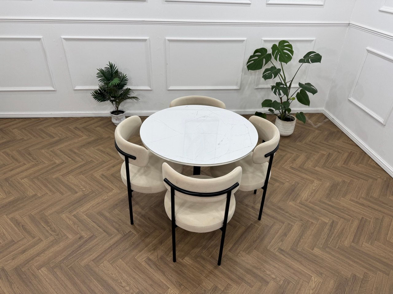 LUXE DINING CHAIR-VELVET-BEIGE-BLACK