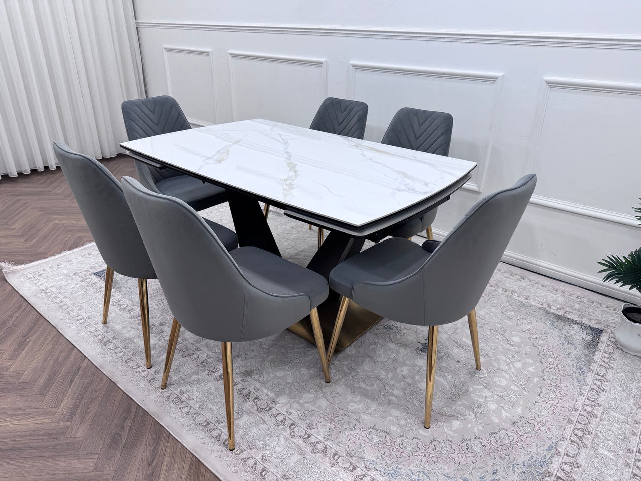 Lumia Extendable Dining Table Set