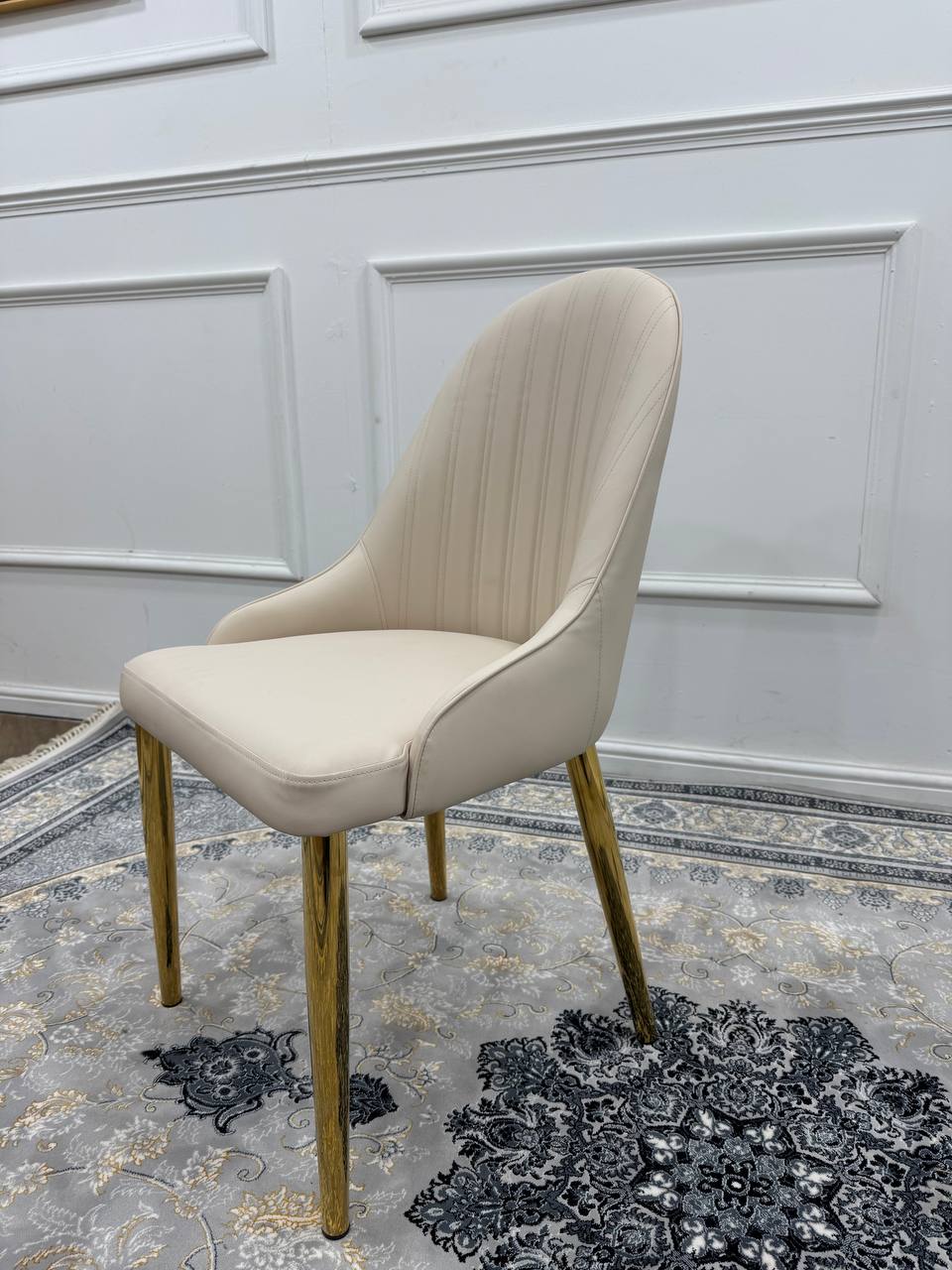 Elara Luxury Extendable Marble-Effect Dining Table Set