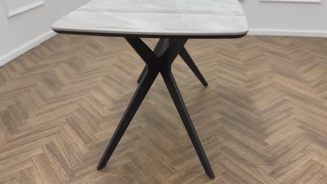 CLOUD DINING TABLE